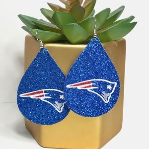 New England Patriots Glitter Teardrop Earrings ❤️